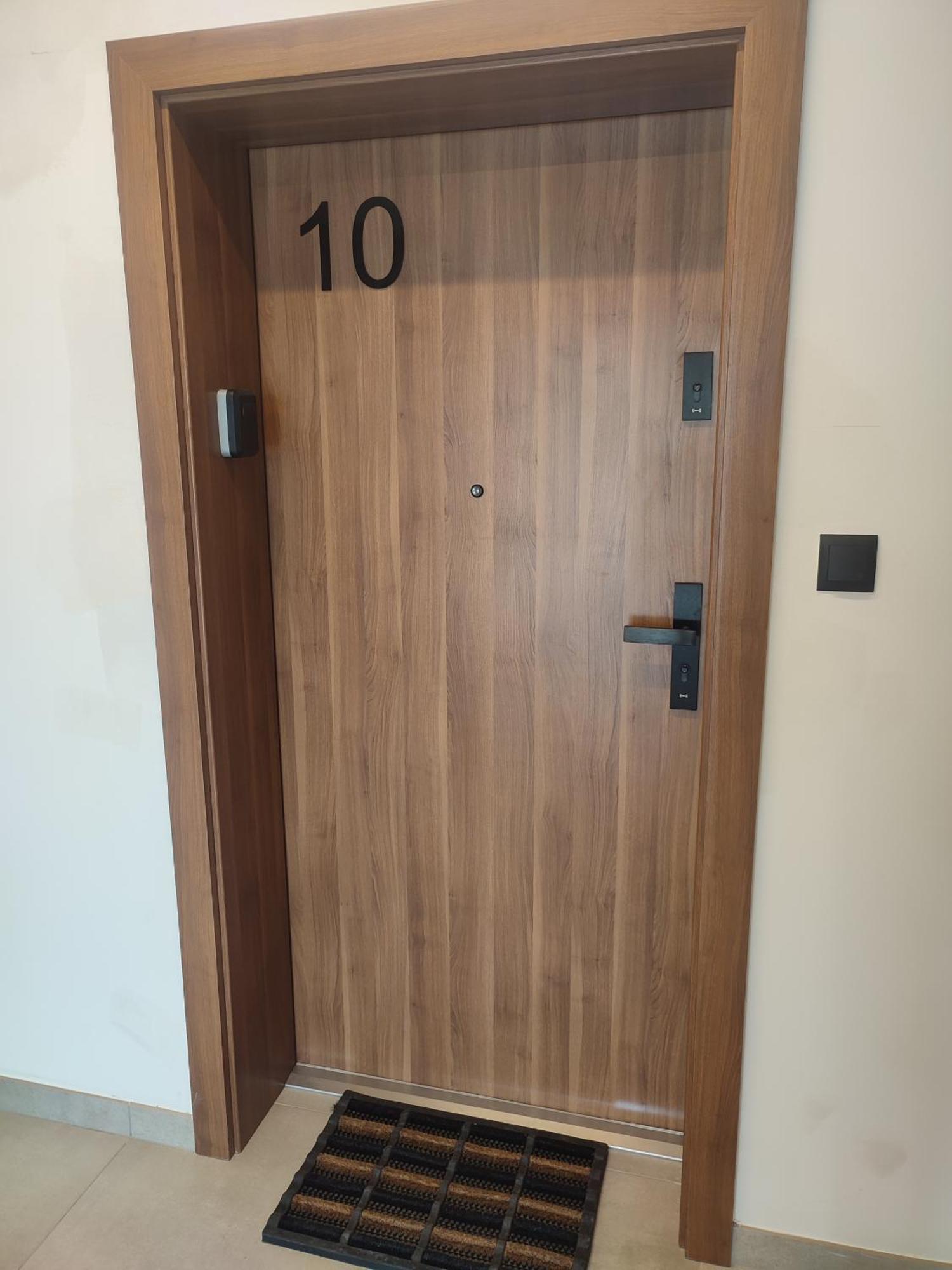 Apartament Sztuk Pieknych 10 Pila Luaran gambar